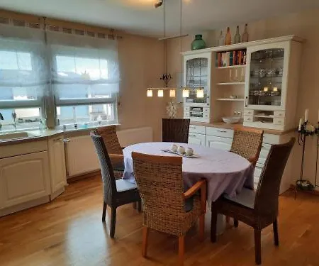 بيت للعطل Karla *